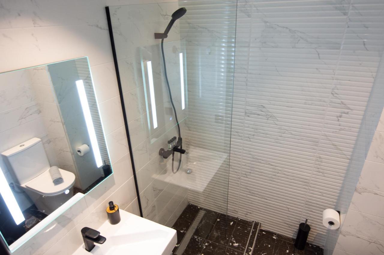 Skg Luxury Apartment Thessaloníki Exteriör bild
